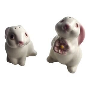 VTG 83 Avon Porcelain Sunny Bunney Rabbit Floral Salt & Pepper Shakers Spring